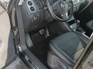 2013 Volkswagen Tiguan I Рестайлинг, чёрный, 1413000 рублей, вид 4