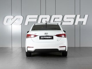 2017 Hyundai Solaris II, белый, 1450000 рублей, вид 4