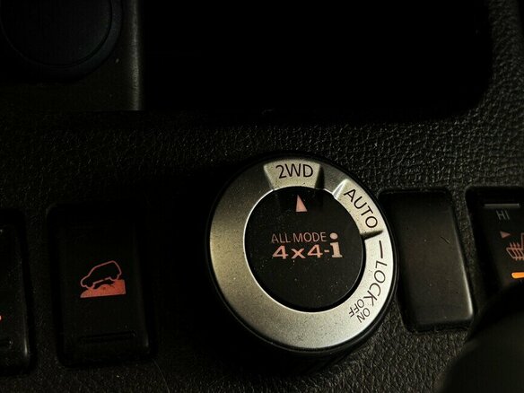 2011 Nissan X-Trail II Рестайлинг, серый, 1250000 рублей - вид 10