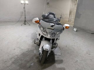 2010 Honda GL 1800 Gold Wing, белый, 1299000 рублей, вид 3