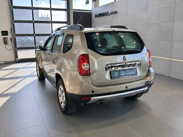 2014 Renault Duster I, бежевый, 1049000 рублей - вид 5