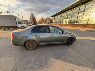 2007 Volkswagen Jetta V, серый, 300000 рублей, вид 3
