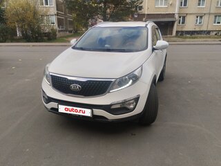 2015 Kia Sportage III Рестайлинг, белый, 1400000 рублей, вид 2