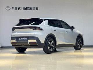 2026 Changan Qiyuan Q05 51.9 kWh II, серебристый, 2111100 рублей, вид 5