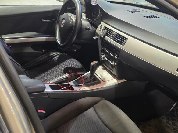 2009 BMW 3 серии 318i V (E90/E91/E92/E93) Рестайлинг, бежевый, 960000 рублей - вид 6