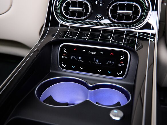 2026 Mercedes-Benz Maybach S-Класс 580 II (Z223) Рестайлинг, чёрный, 43900000 рублей - вид 15