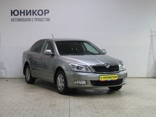 2011 Skoda Octavia II (A5) Рестайлинг, серый, 779000 рублей, вид 4