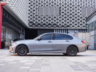 2023 BMW 3 серии Long 320Li VII (G2x) Рестайлинг, серебристый, 2890095 рублей, вид 4