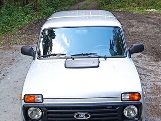2016 Lada (ВАЗ) 2131 (4x4) I, серебристый, 950000 рублей, вид 4