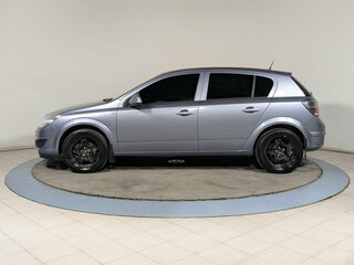 2011 Opel Astra H Рестайлинг, серебристый, 499900 рублей, вид 5