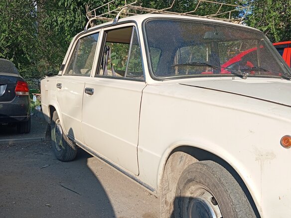1986 Lada (ВАЗ) 2101, белый, 270000 рублей - вид 2