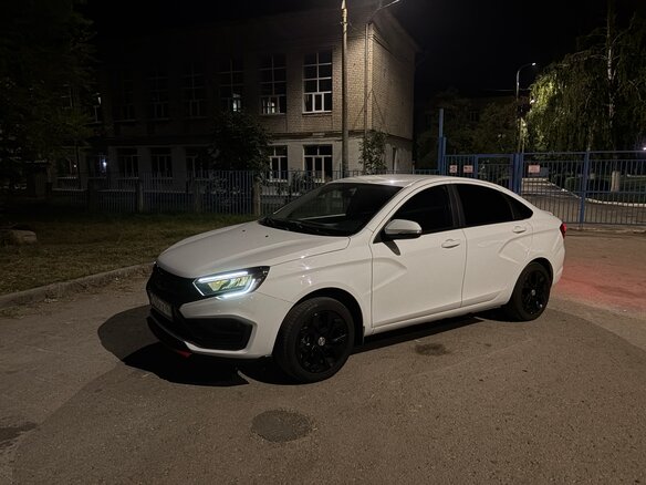 2023 Lada (ВАЗ) Vesta I Рестайлинг (NG), белый, 1200000 рублей