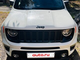 2021 Jeep Renegade I Рестайлинг, белый, 2000000 рублей, вид 4