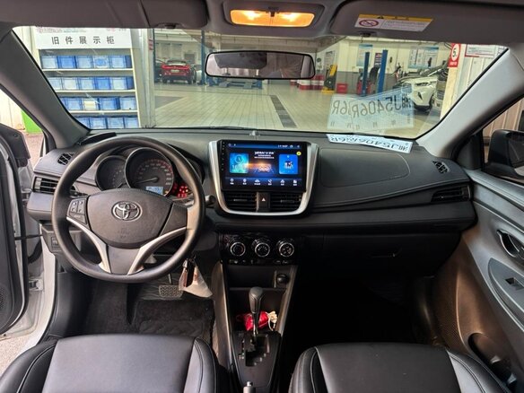 2021 Toyota Vios III Рестайлинг, белый, 1330678 рублей - вид 10