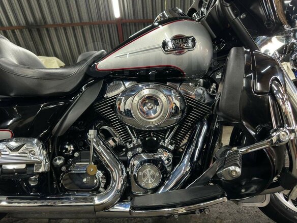 2009 Harley-Davidson Electra Glide, чёрный, 920000 рублей - вид 16