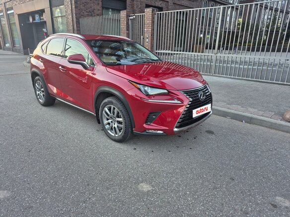 2017 Lexus NX 200 I Рестайлинг, красный, 2800000 рублей - вид 6