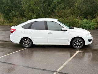 2015 Lada (ВАЗ) Granta I, белый, 485000 рублей, вид 4