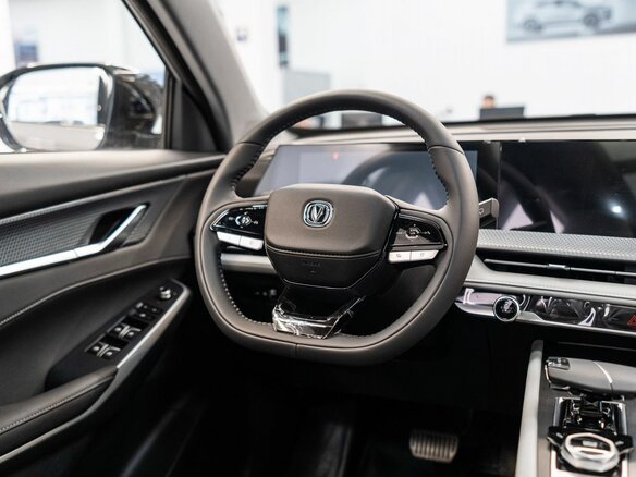 2024 Changan CS75 Plus III, серый, 2900000 рублей - вид 17