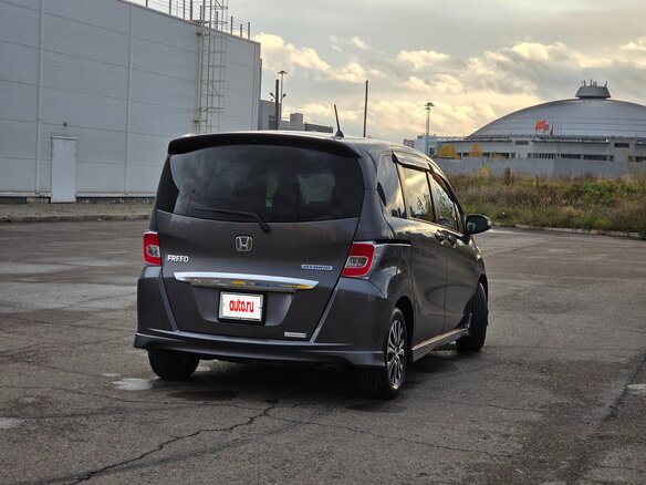 2014 Honda Freed I Рестайлинг 2, серый, 1180000 рублей - вид 8