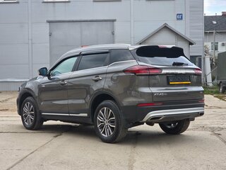 2024 Geely Atlas Pro, серый, 2250000 рублей, вид 3