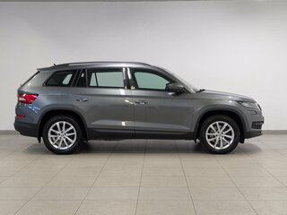 2018 Skoda Kodiaq I, серый, 2900000 рублей, вид 4