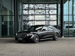 2025 Mercedes-Benz E-Класс 300 VI (W214, S214), чёрный, 9180000 рублей, вид 3