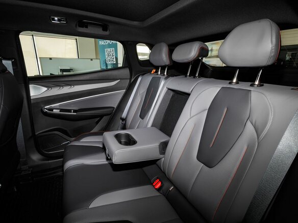 2026 Geely Cityray, серый, 2954990 рублей - вид 12