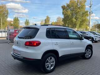 2011 Volkswagen Tiguan I Рестайлинг, белый, 1080000 рублей, вид 4