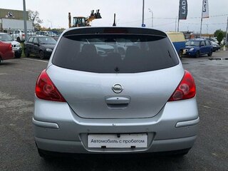 2013 Nissan Tiida I Рестайлинг, серебристый, 599000 рублей, вид 5
