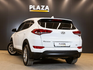 2017 Hyundai Tucson III, белый, 1849000 рублей, вид 3