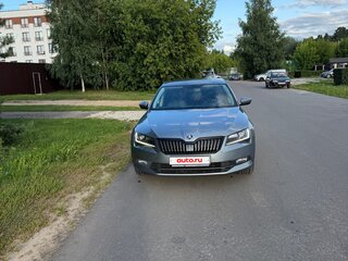 2018 Skoda Superb III, серый, 2065000 рублей, вид 2