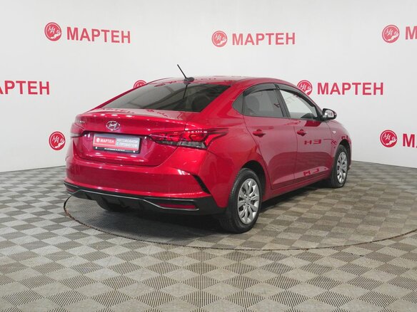 2021 Hyundai Solaris II Рестайлинг, красный, 1426000 рублей - вид 5