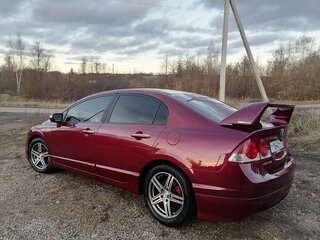 2007 Honda Civic VIII, красный, 980000 рублей, вид 4