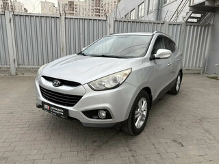 2013 Hyundai ix35 I, серебристый, 1275000 рублей, вид 1