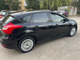 2011 Ford Focus III, чёрный, 645000 рублей, вид 4