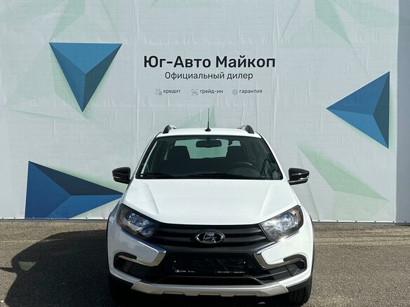 2026 Lada (ВАЗ) Granta Cross I Рестайлинг, белый, 1196000 рублей - вид 1