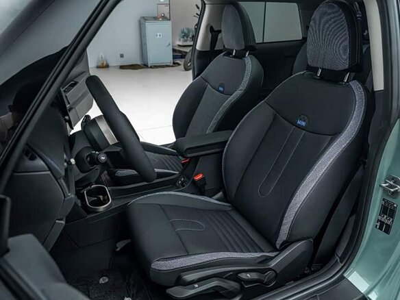 2025 Mini Hatch C IV (F65/F66/J01), зелёный, 3520000 рублей - вид 19
