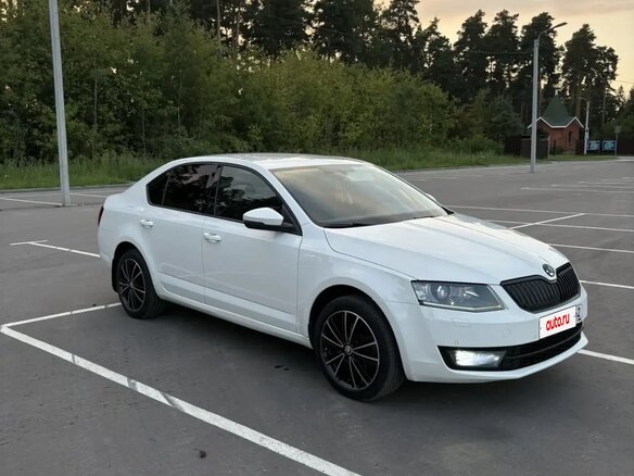 2015 Skoda Octavia III (A7), белый - вид 2