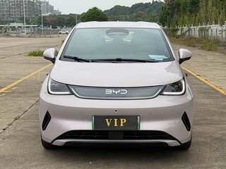 2025 BYD Dolphin 45.12 kWh I Рестайлинг, белый, 1076000 рублей, вид 2