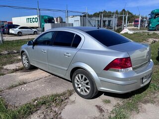 2012 Opel Astra H Рестайлинг, серебристый, 510000 рублей, вид 3