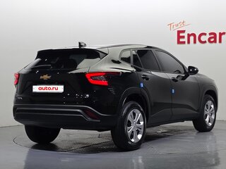 2023 Chevrolet Trax II, чёрный, 1540000 рублей, вид 3