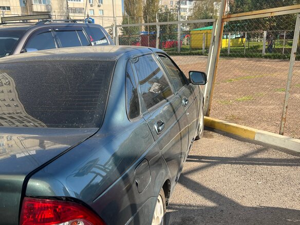 2010 Lada (ВАЗ) Priora I, зелёный - вид 1