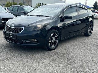 2015 Kia Cerato III, чёрный, 900000 рублей, вид 3