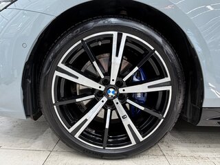 2025 BMW 5 серии 530i xDrive VIII (G60/G61/G68), серый, 7500000 рублей, вид 5