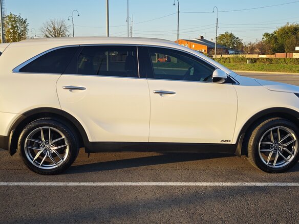 2015 Kia Sorento III Prime, белый, 2150000 рублей - вид 5