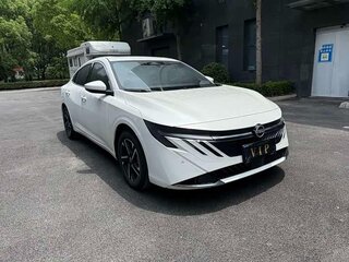 2026 Nissan Sylphy V (B19), белый, 1800000 рублей, вид 3