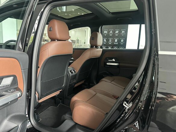 2026 Mercedes-Benz GLB 200 I (X247) Рестайлинг, чёрный, 4860000 рублей - вид 12