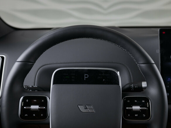 2025 Li Auto (Lixiang) L7 52.3 kWh I Рестайлинг, серый, 8300000 рублей - вид 17