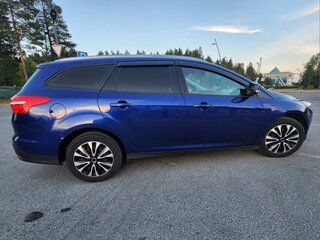 2017 Ford Focus III Рестайлинг, синий, 1000000 рублей, вид 5