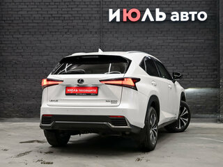 2019 Lexus NX 200 I Рестайлинг, белый, 3650000 рублей, вид 4